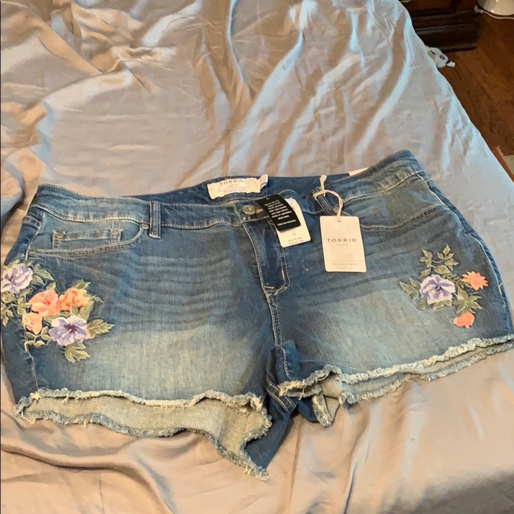 Torrid Floral Embroidered Distressed Jean Shorts